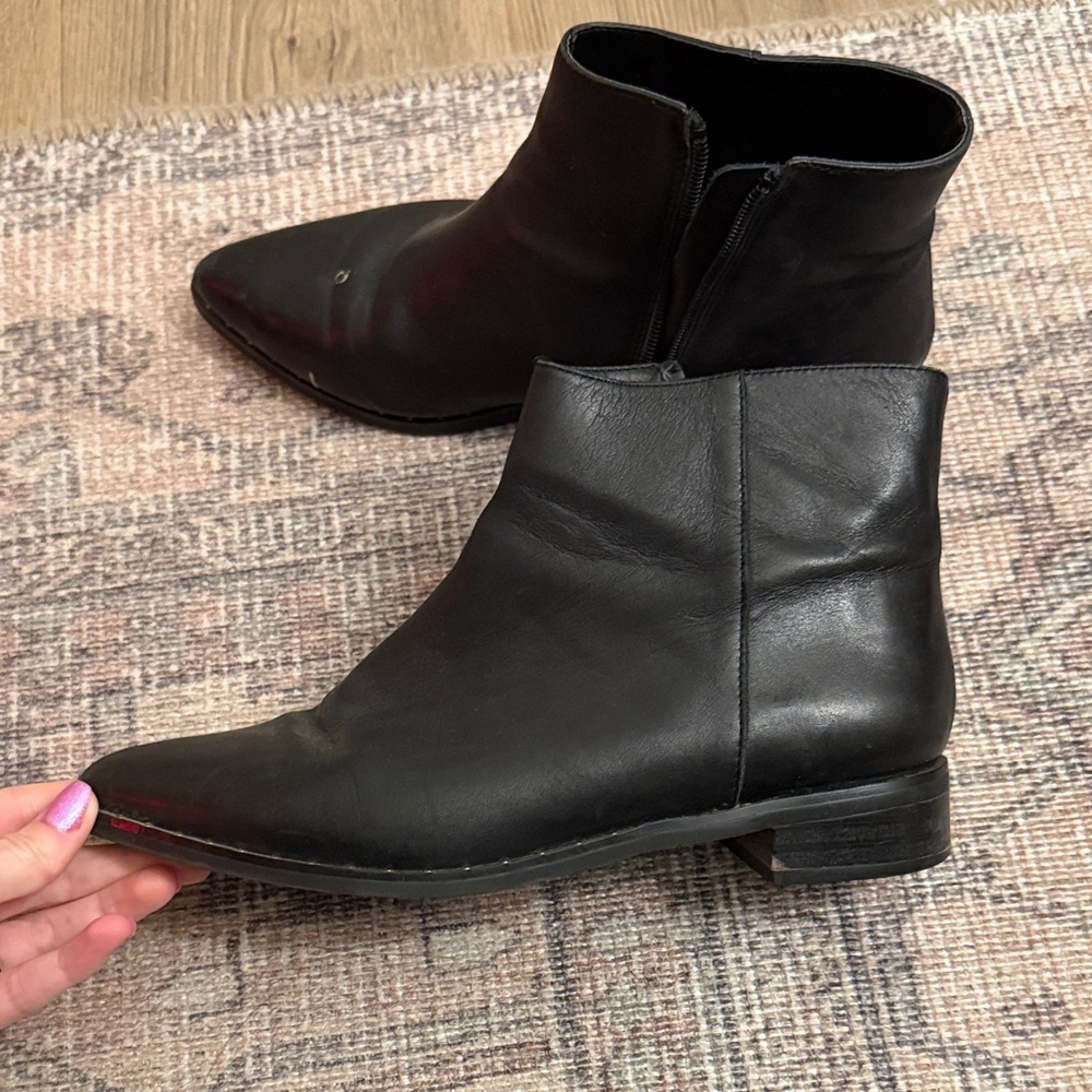 Catherine Malandrino Black Ankle Boots - Picture 4 of 6
